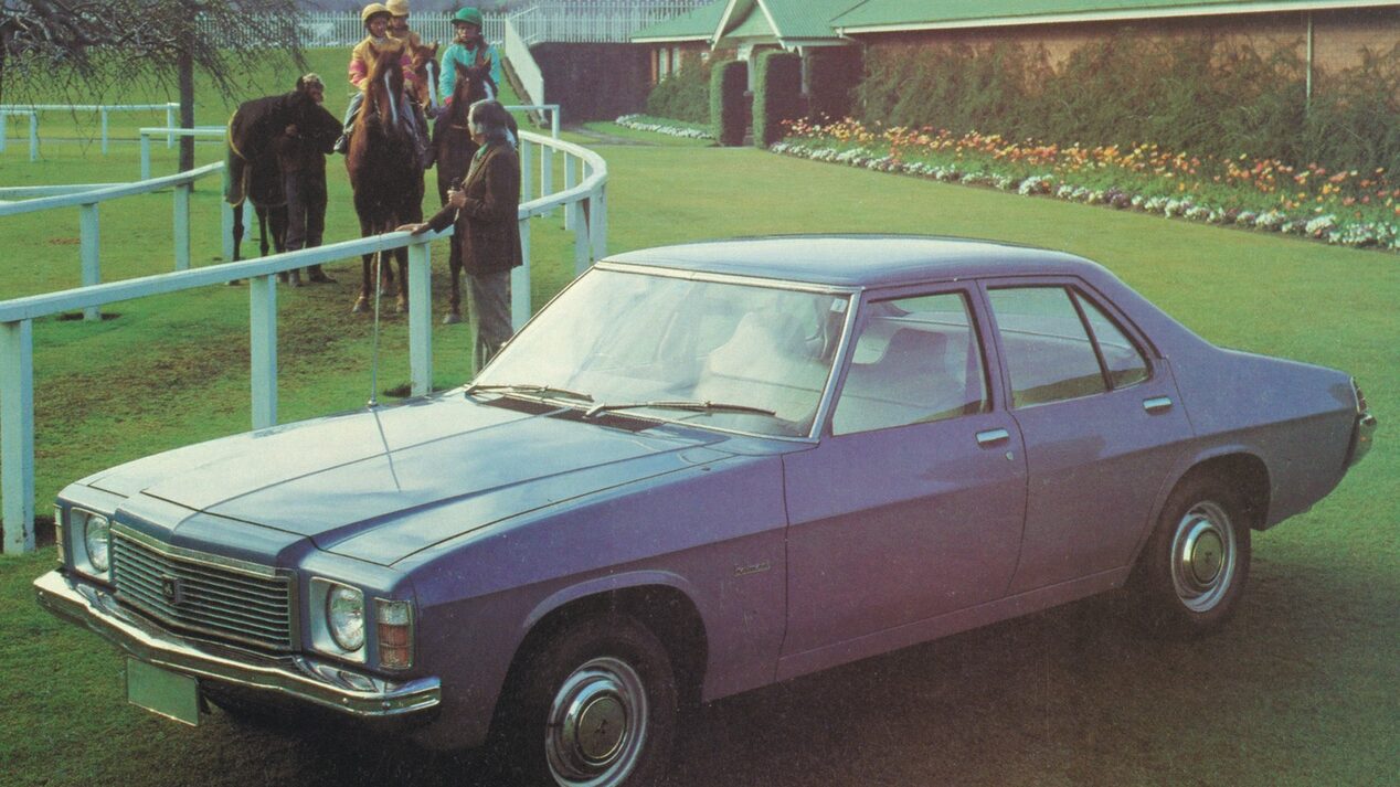 HX Holden Kingswood