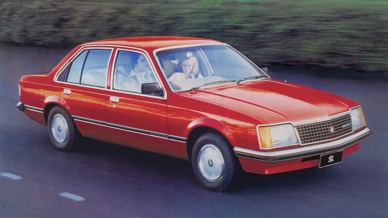 VH Commodore Red